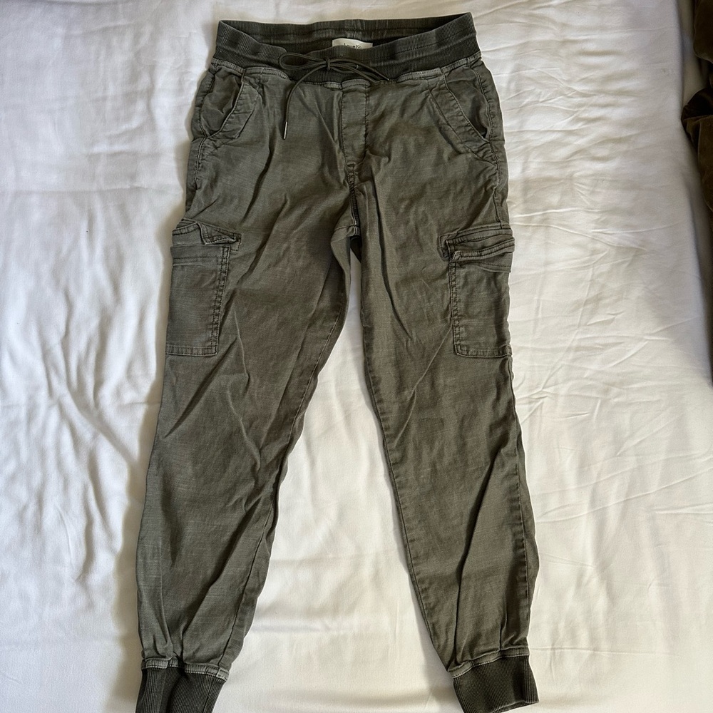 Women’s Olive Cargo Jogger Pants